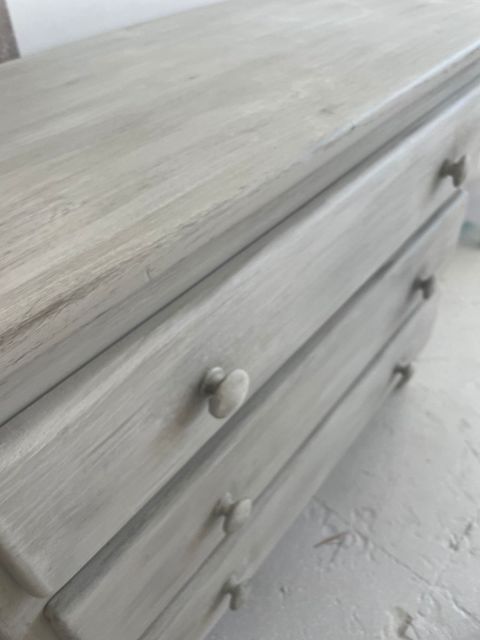 Pintar muebles a la tiza con chalk paint y pátinas 22 21 1