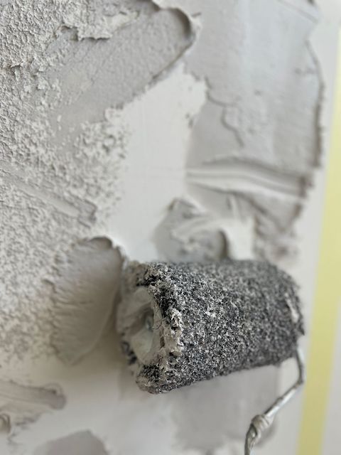 Cómo hacer un zócalo de madera con masilla y pintura 6 4 1