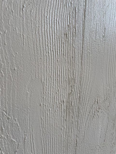 Cómo hacer un zócalo de madera con masilla y pintura 12 9