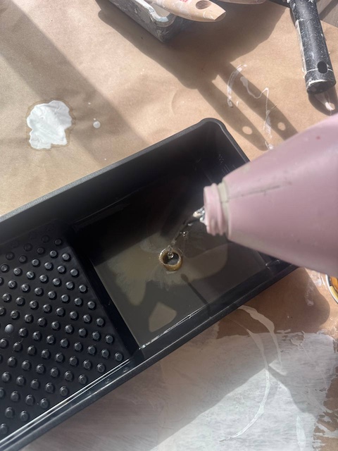 Añadimos agua con la pátina