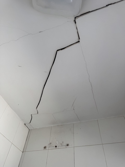 Grieta en el techo