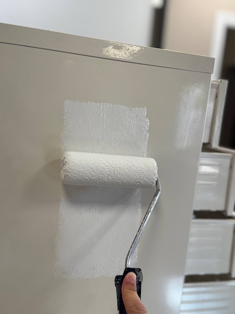 aplicamos imprimación con rodillo