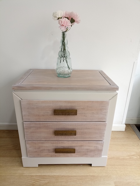 Taller Cantera Vintage 13 Mueble pintado en Gris París y desgastado