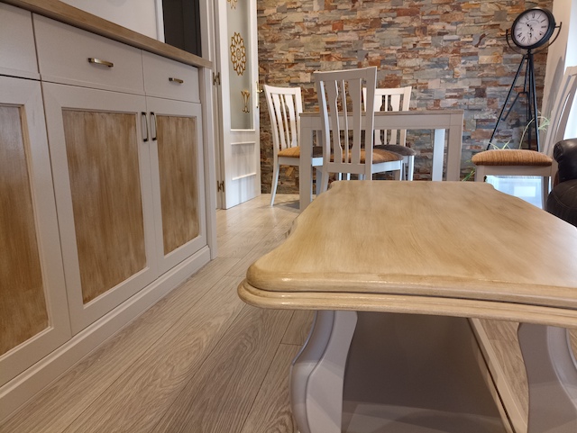 Taller Cantera Vintage 19 Muebles pintados en Lino y efecto madera