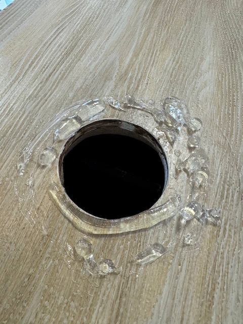 ¿Te atreves a transformar una cómoda en un mueble de lavabo? 31 Silicona para pegar el lavabo