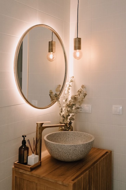 Ideas para pintar baños con el arte del Feng Shui: decoración elemento fuego iluminación cálida