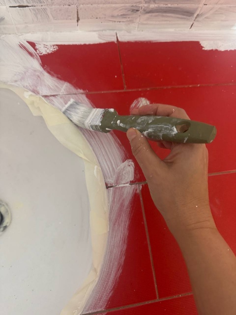 Pintamos la encimera con Strong Azulejos