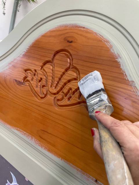 Cómo pintar un cabecero de madera 27 Encolamos 2