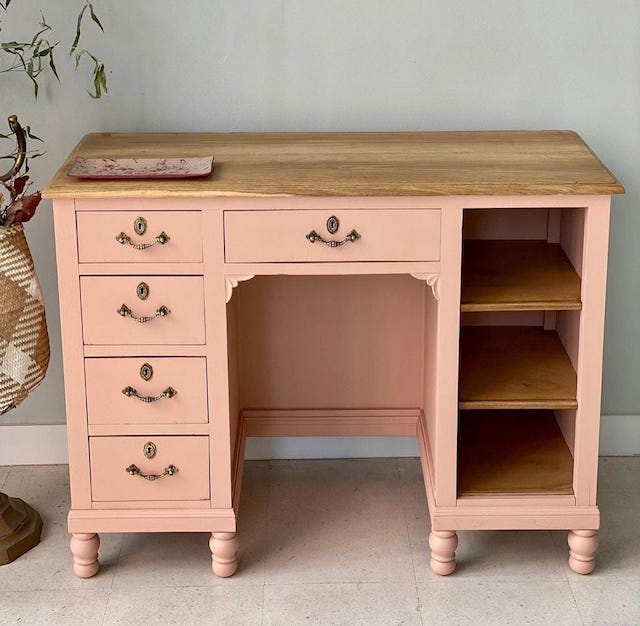 Cambios 2022 con chalk paint 8 Escritorio Rosa Greta 1
