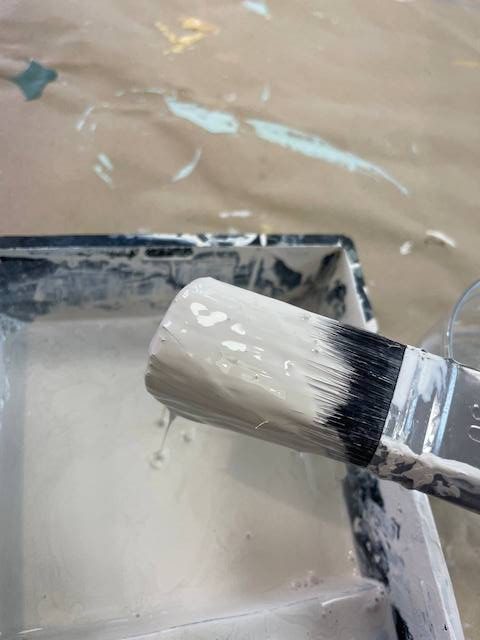 Cómo pintar sillas de madera 12 Essential Lino mezcla e1679948114192