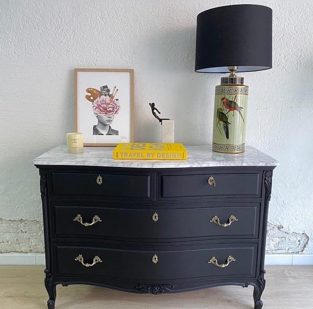 Diferencias entre acabado mate y satinado 14 Essential Negro mate