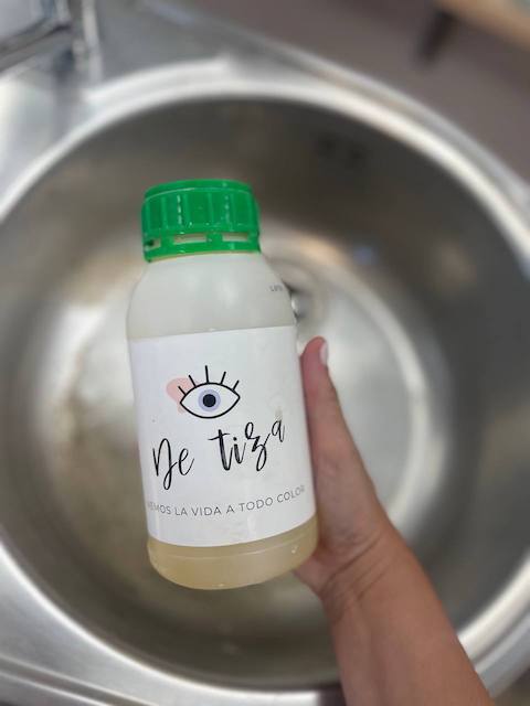 Cómo pintar un fregadero de forma fácil y económica 7 Limpiamos con nuestro Superclean desengrasante