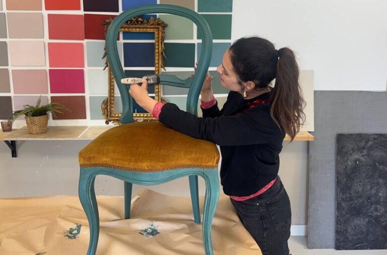 Gema silla antigua verde