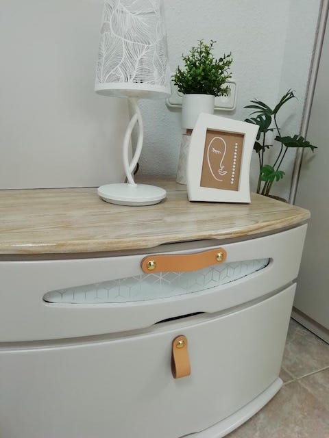 Imitación efecto madera en mármol 28 Mesilla Lino y efecto madera en tapa