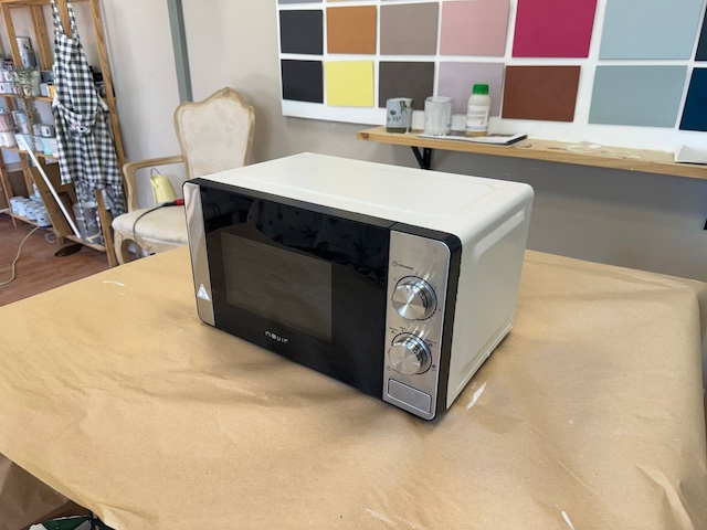 Como pintar un microondas 12 Microondas pintado