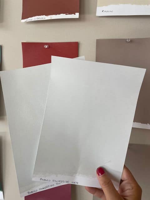 Diferencias entre acabado mate y satinado 6 Muestra Blanco Invertido 2