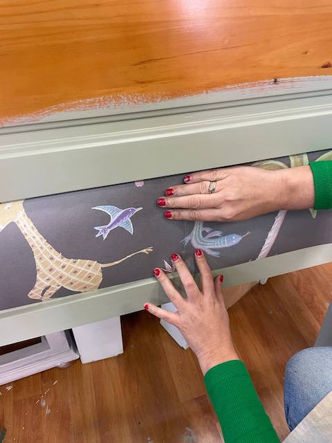 Cómo pintar un cabecero de madera 24 Papel Fauna F 2