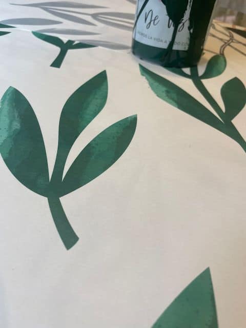 ¿Cómo combinar papel pintado y pintura? 24 Papel pin Laurel 2