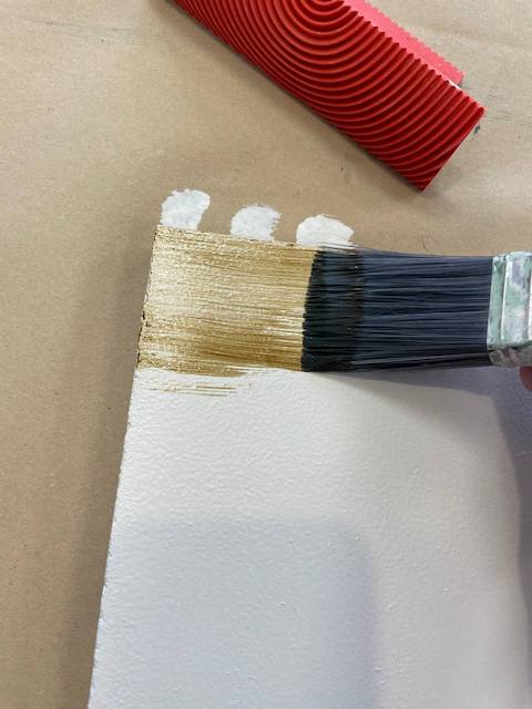 Imitación efecto madera en mármol 13 Aplicamos la pátina con brocha