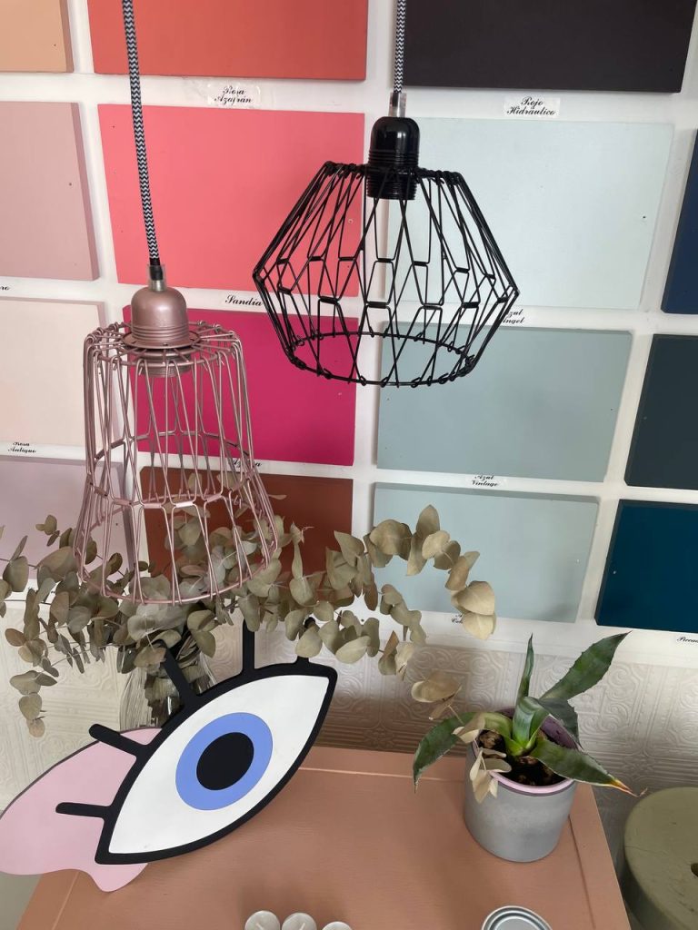 Cómo pintar y decorar tu espacio de trabajo en casa 24 Cómo pintar y decorar tu espacio de trabajo en casa: iluminación