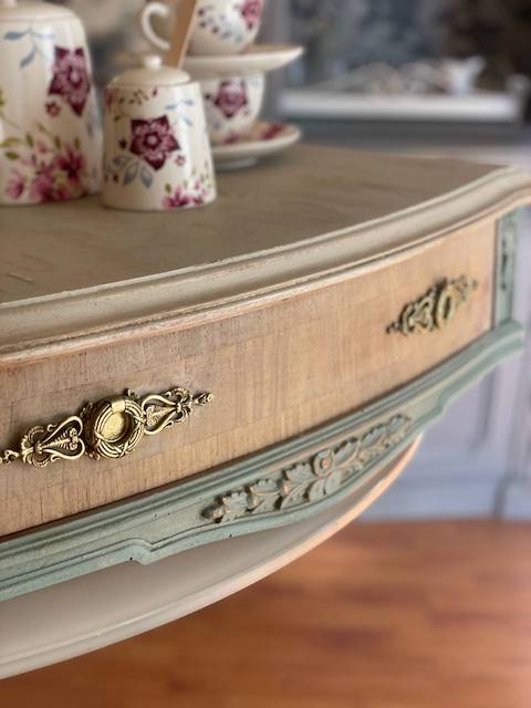 Cómo restaurar un mueble antiguo. 30 REsultado 3