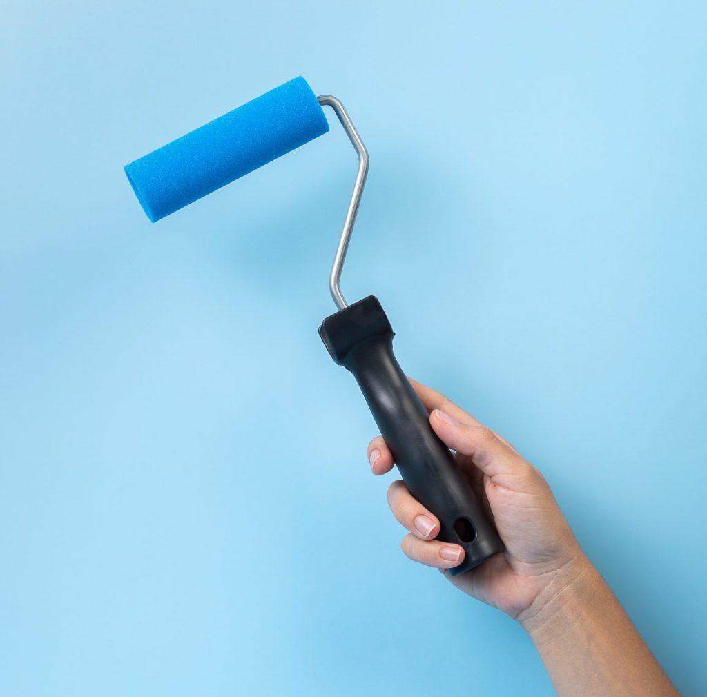 Qué tipo de rodillos usar para pintar 5 Rodillo azul e1641899413676