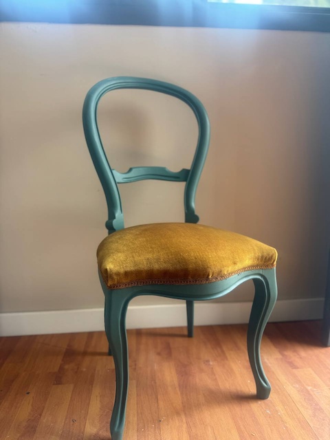 aprovechar restos de pintura: pintar una silla