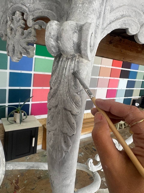 Matizamos con Gris Oscuro