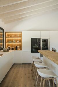 Colores ideales para pintar tu cocina 3 Una casa conectada con la naturaleza Susanna Cots Interior Design