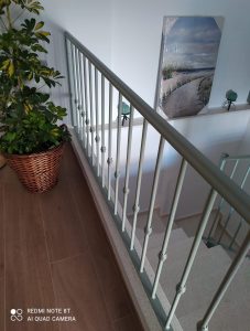 Como pintar la escalera 51 VERDEPIEDRA1