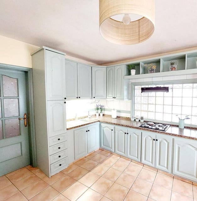 5 colores perfectos para pintar cocinas 13 Verde Macilla 5