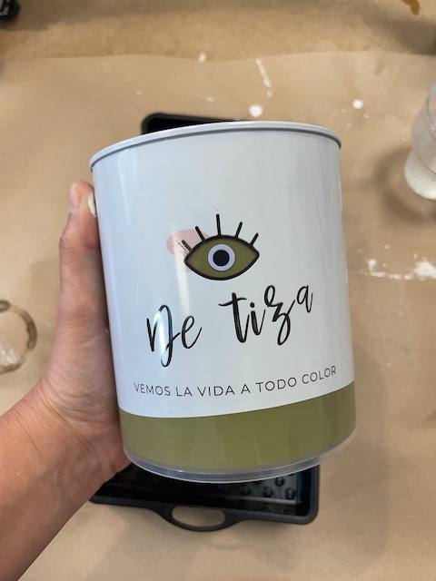 Cómo restaurar un viejo cabecero 4 Pintura Verde Oxford