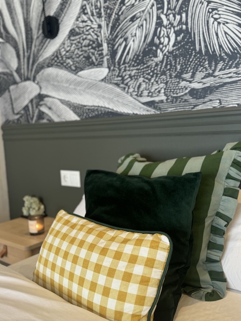 Cojines vichy y terciopelo