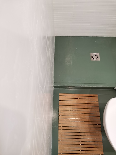 Cómo pintar tu bañera paso a paso 14 Plato de ducha pintado