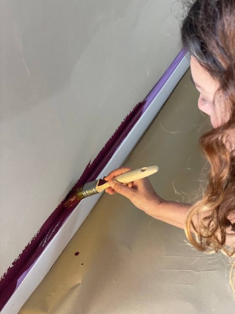 Cómo pintar un zócalo en la pared 9 bordes 2 1