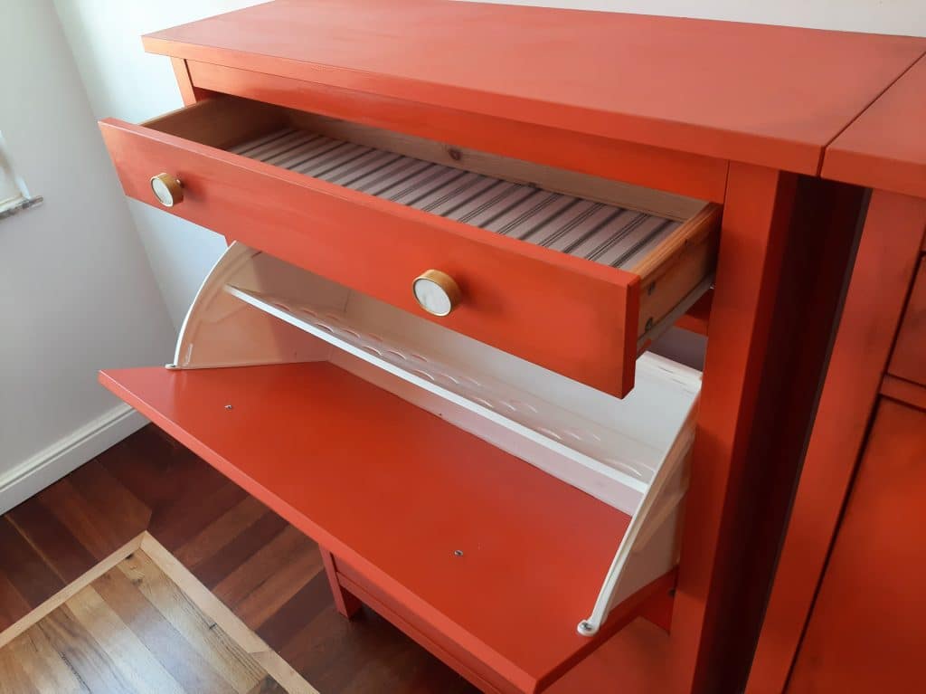 Guía completa para pintar y decorar tu casa según tu estilo de decoración 50 Zapatero pintado en color Caimino de Naranjas