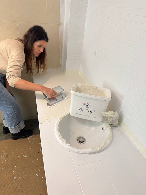 Gema haciendo efecto cemento en encimeras