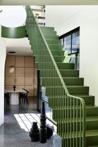 escalera verde 2