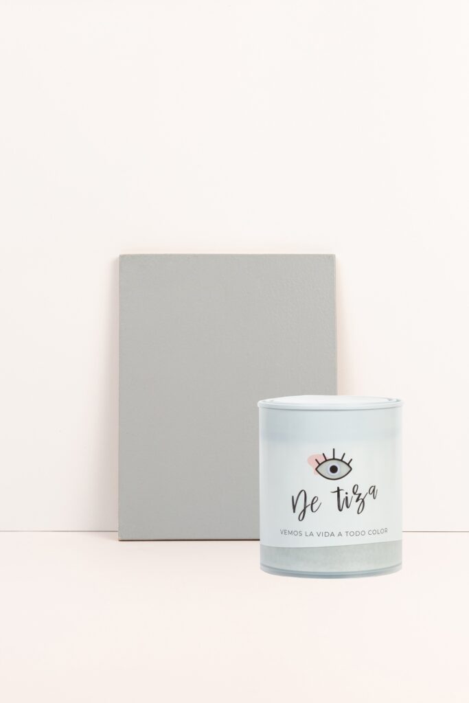 Ideas de color y decoración para exteriores: dale vida a tu terraza 19 Pintura Gris París