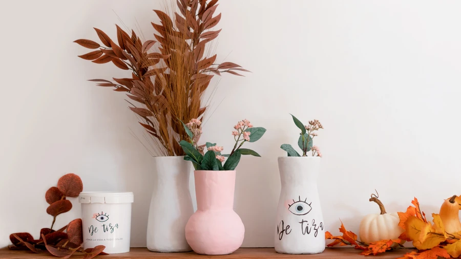 8 ideas creativas para aprovechar restos de pintura 10 Jarrones pintados