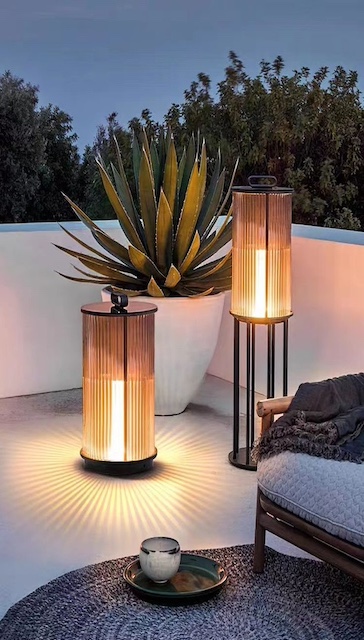 Lamparas solares de pie