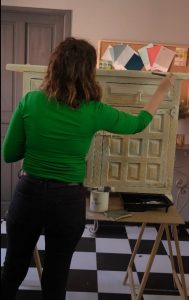 Como hacer efecto decapado en muebles 12 lavado patina nogal