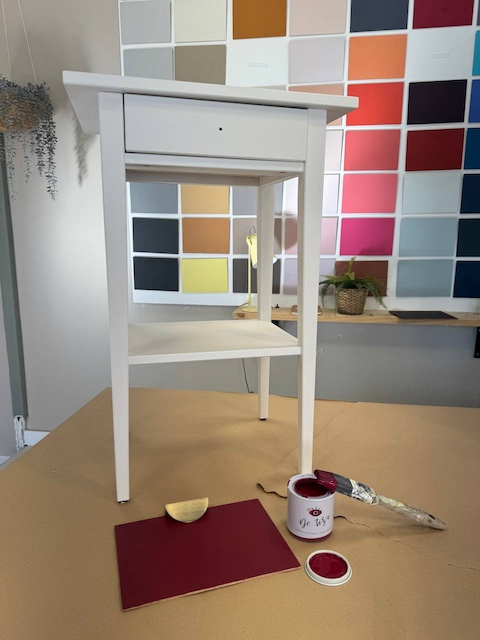 Cómo pintar mesitas de IKEA 10 Como pintar mesitas de IKEA en color Mora