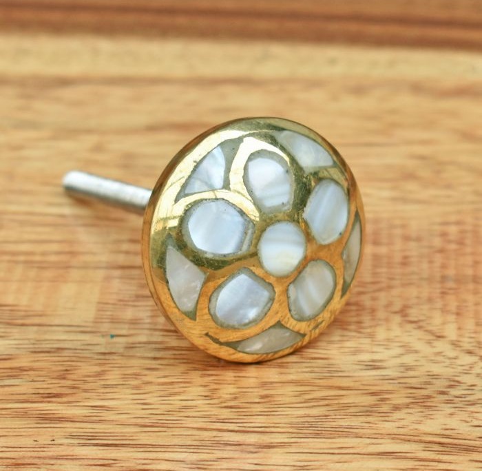 Pack de 2 tiradores Latón Nácar 1 Pack de 2 tiradores Latón Nácar