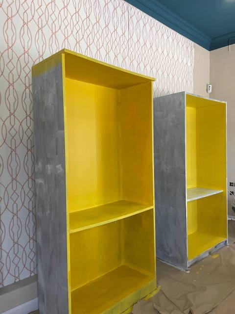 Aprende a pintar muebles de oficina de melamina 17 Muebles de oficina de melamina pintados en amarillo