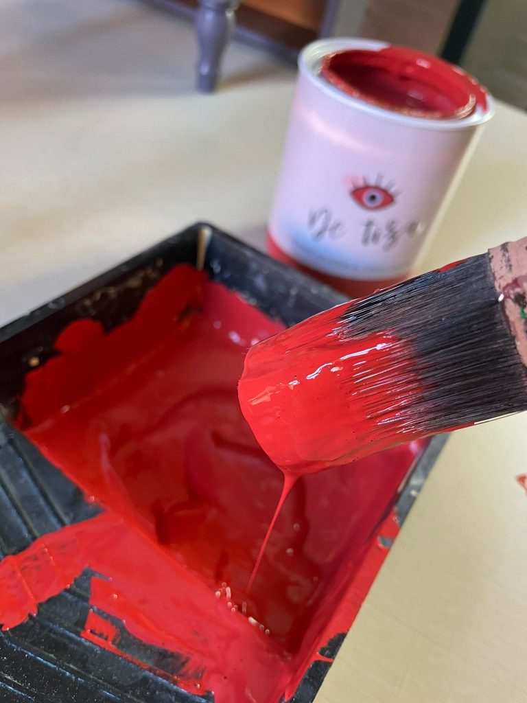 Pintura Chalk Paint rebajada con agua