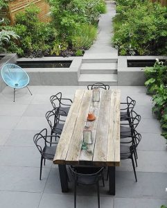 Ideas para decorar la terraza 4 terraza mesa grande 8 e1649081479116