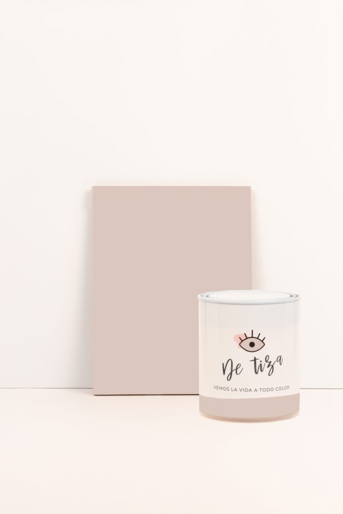 Ideas de color y decoración para exteriores: dale vida a tu terraza 12 Pintura Tierra mojada